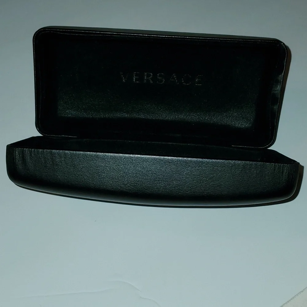 Versace Eyeglass Case - Picture 5 of 6